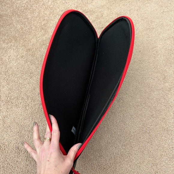 Selkirk Black and Red Pickleball Paddle Cover Like New - Picture 5 of 6